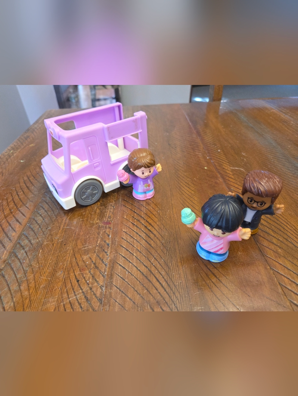 🎈2/$15 Little People Ice Cream Truck Set